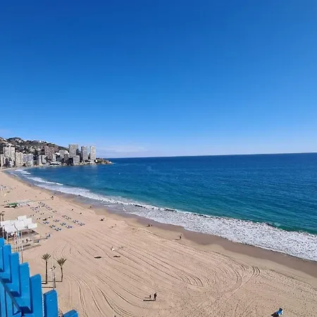 Estudio Palmeras 12 If 아파트